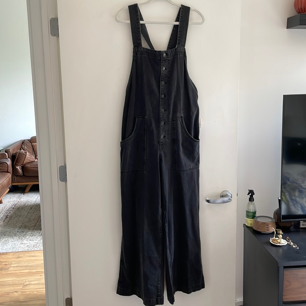 We the Free Fields of Flowers Wide Leg Overalls medium m